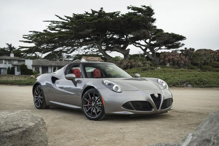  Alfa Romeo 4C Spider (960) 2015 года  (NA) (фото 1 из 40)